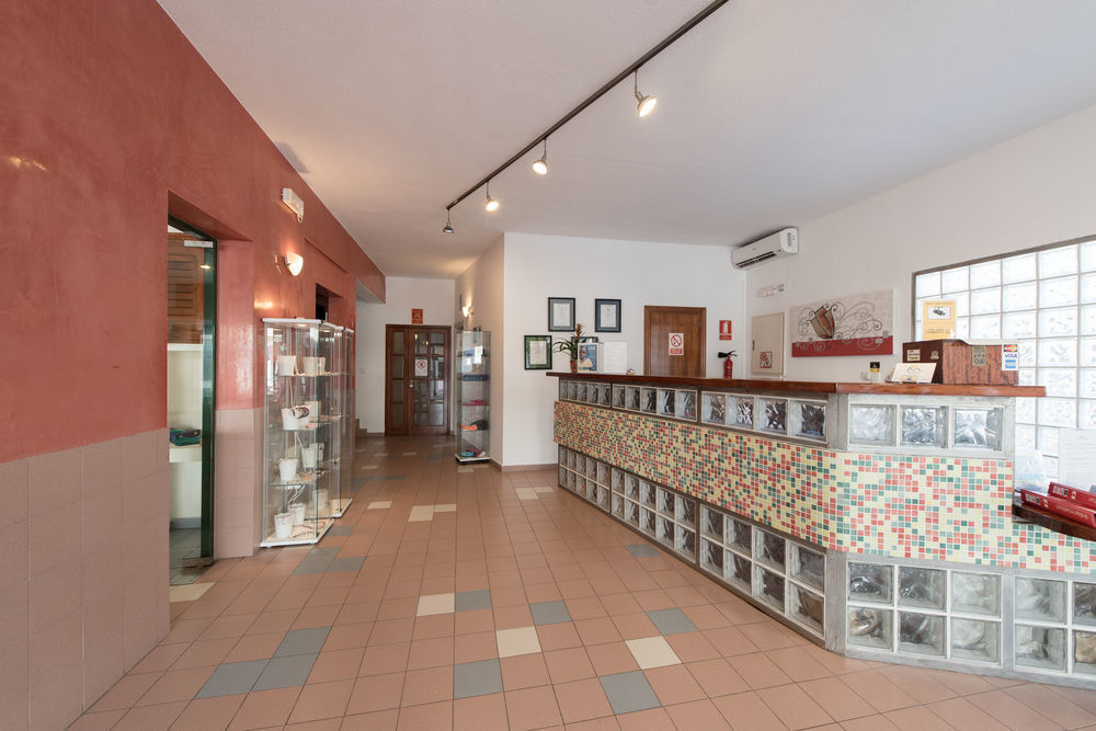 Hostal Rosales Es Pujols Exterior photo